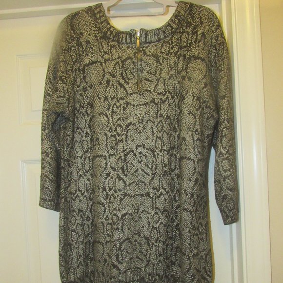 INC International Concepts Metallic Snake-Print Tunic Sweater ~ Size L - Picture 10 of 13